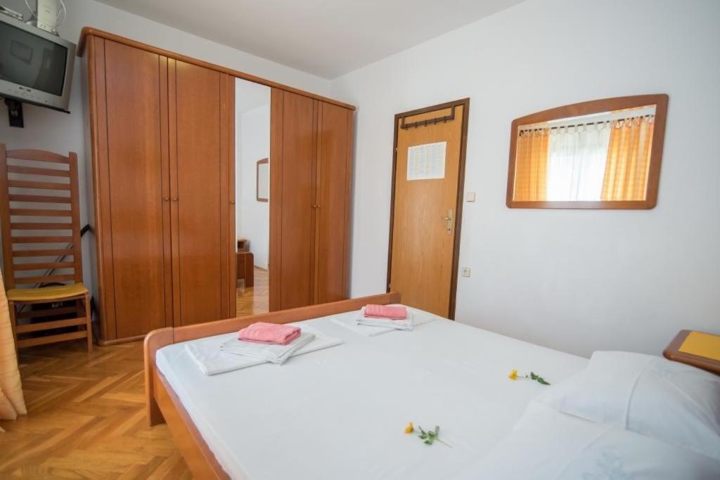 Apartments Natasa スペタル エクステリア 写真