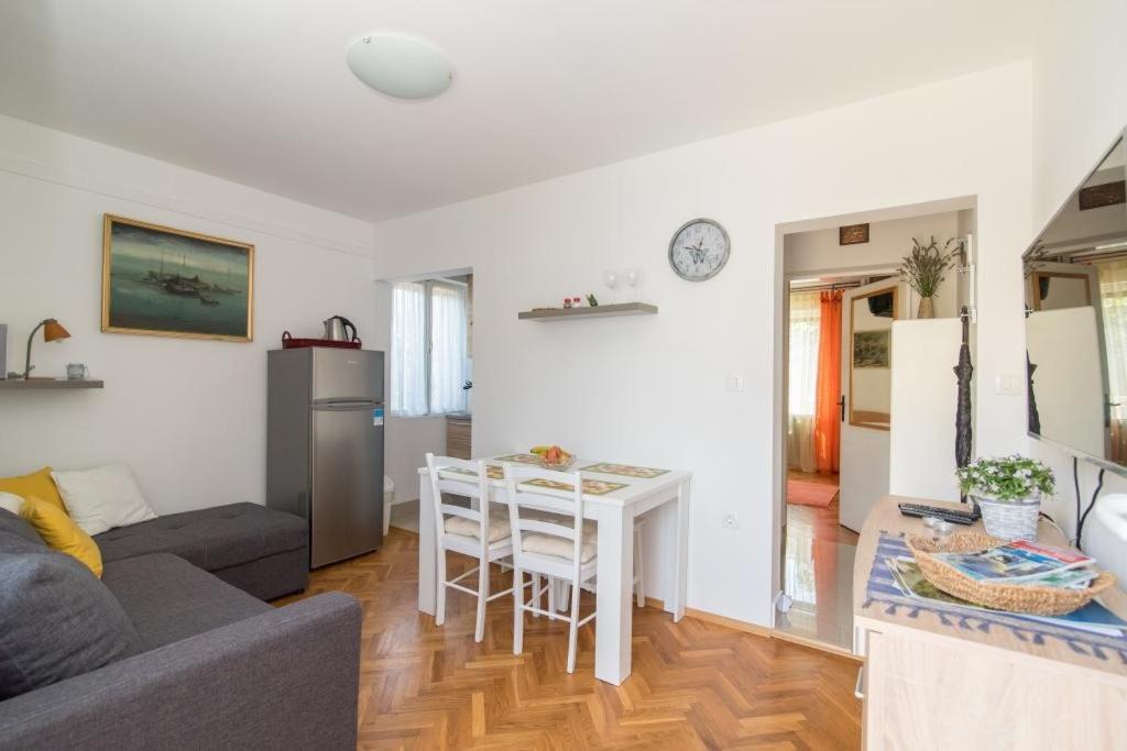 Apartments Natasa スペタル エクステリア 写真