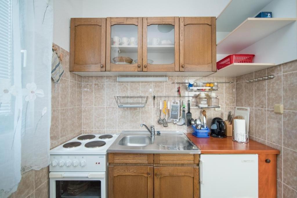 Apartments Natasa スペタル エクステリア 写真