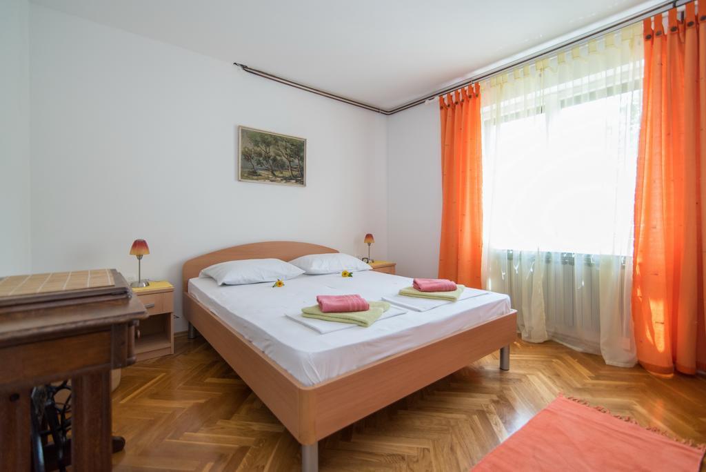 Apartments Natasa スペタル エクステリア 写真